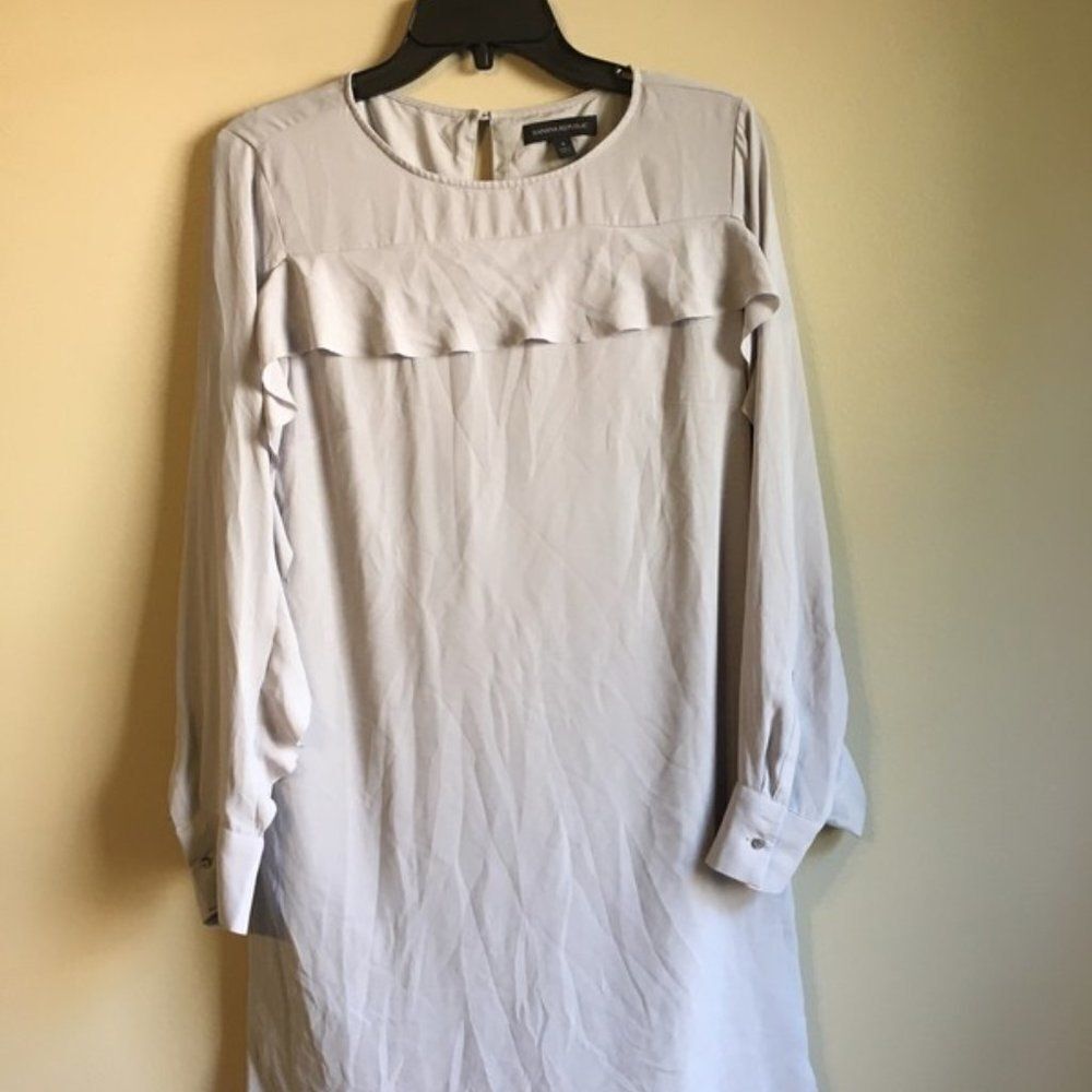 Banana Republic size 4 grey dress